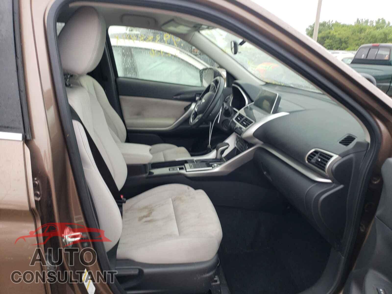 MITSUBISHI ECLIPSE 2019 - JA4AT5AA3KZ000664
