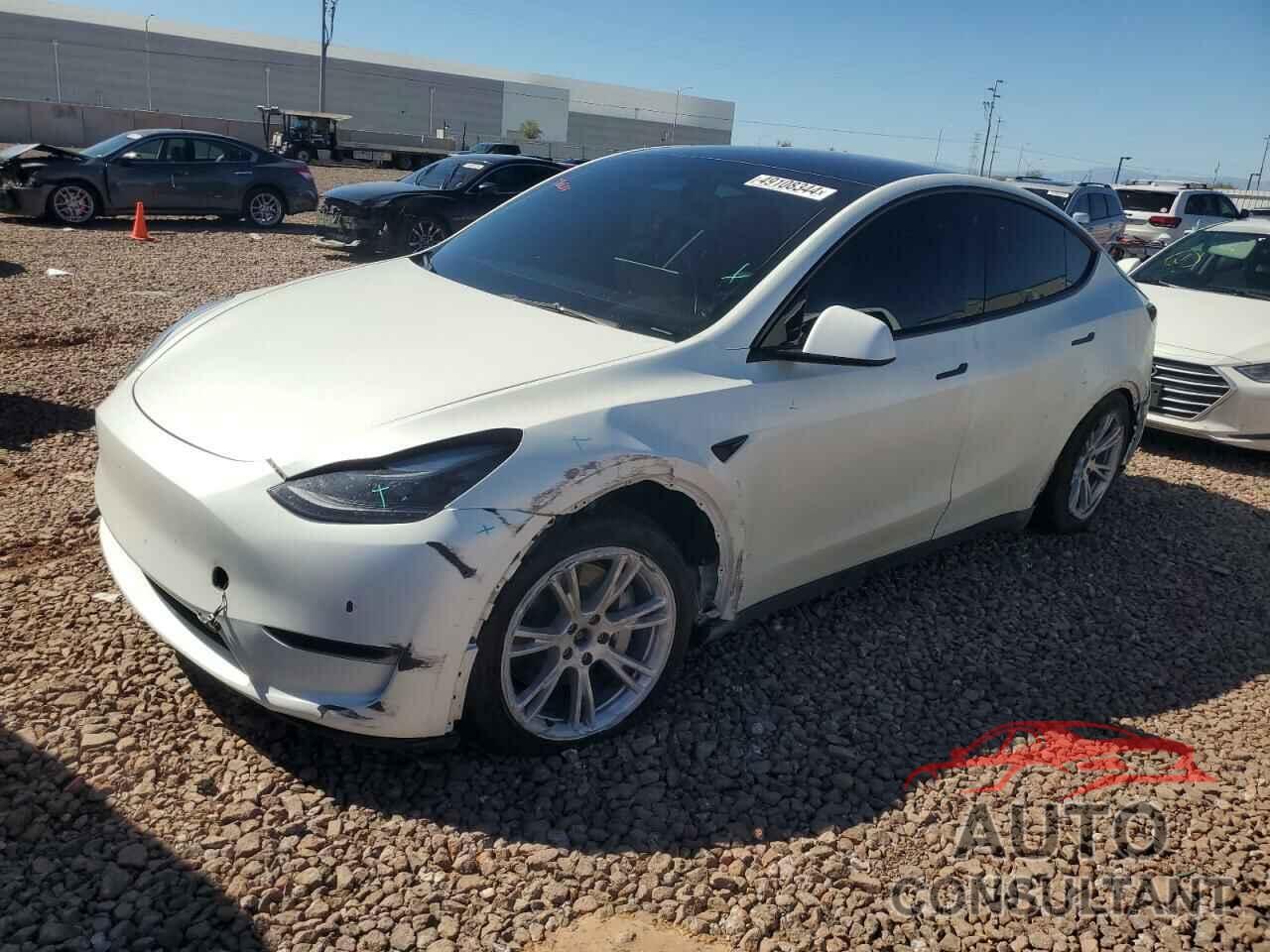 TESLA MODEL Y 2023 - 7SAYGAEE1PF770201