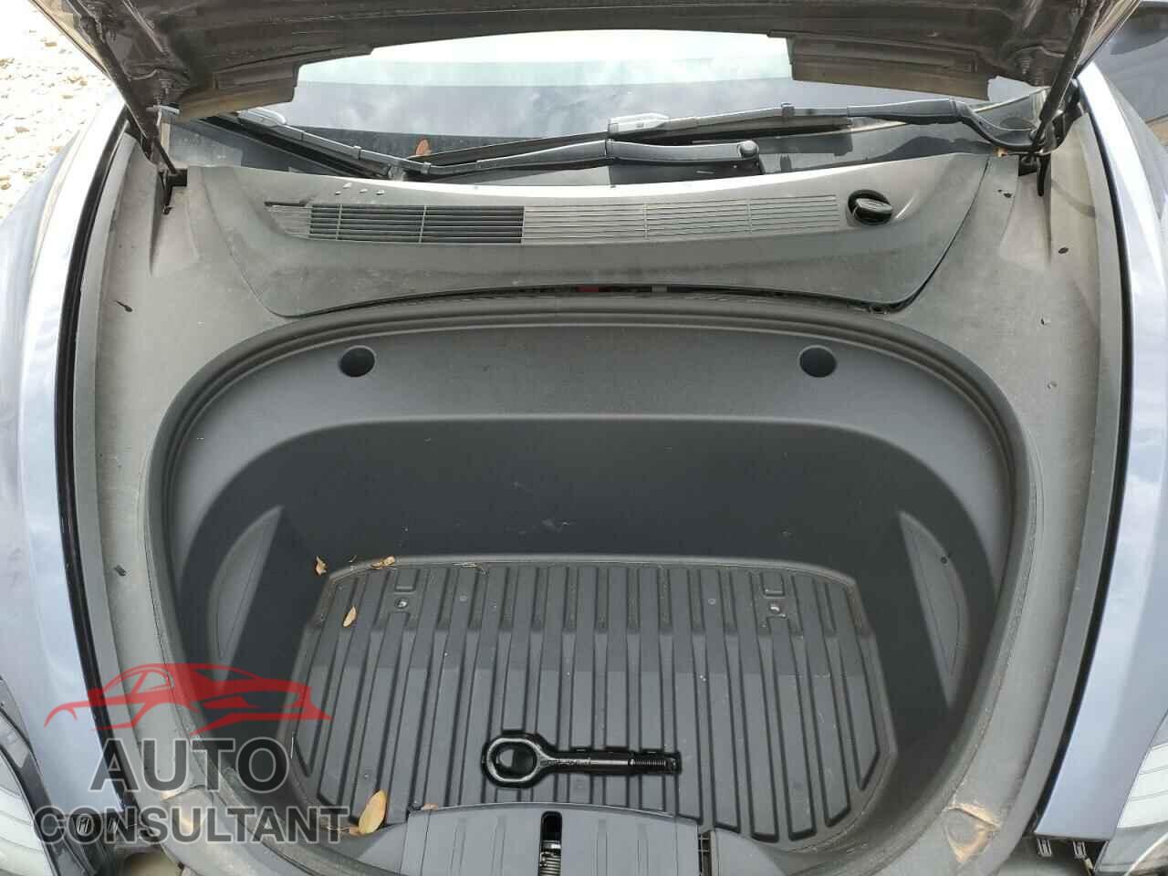 TESLA MODEL 3 2023 - 5YJ3E1EA0PF404580