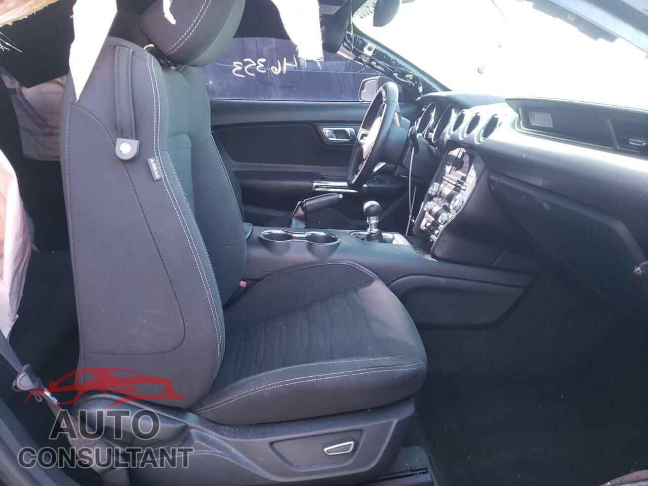FORD MUSTANG 2017 - 1FA6P8CF1H5259122