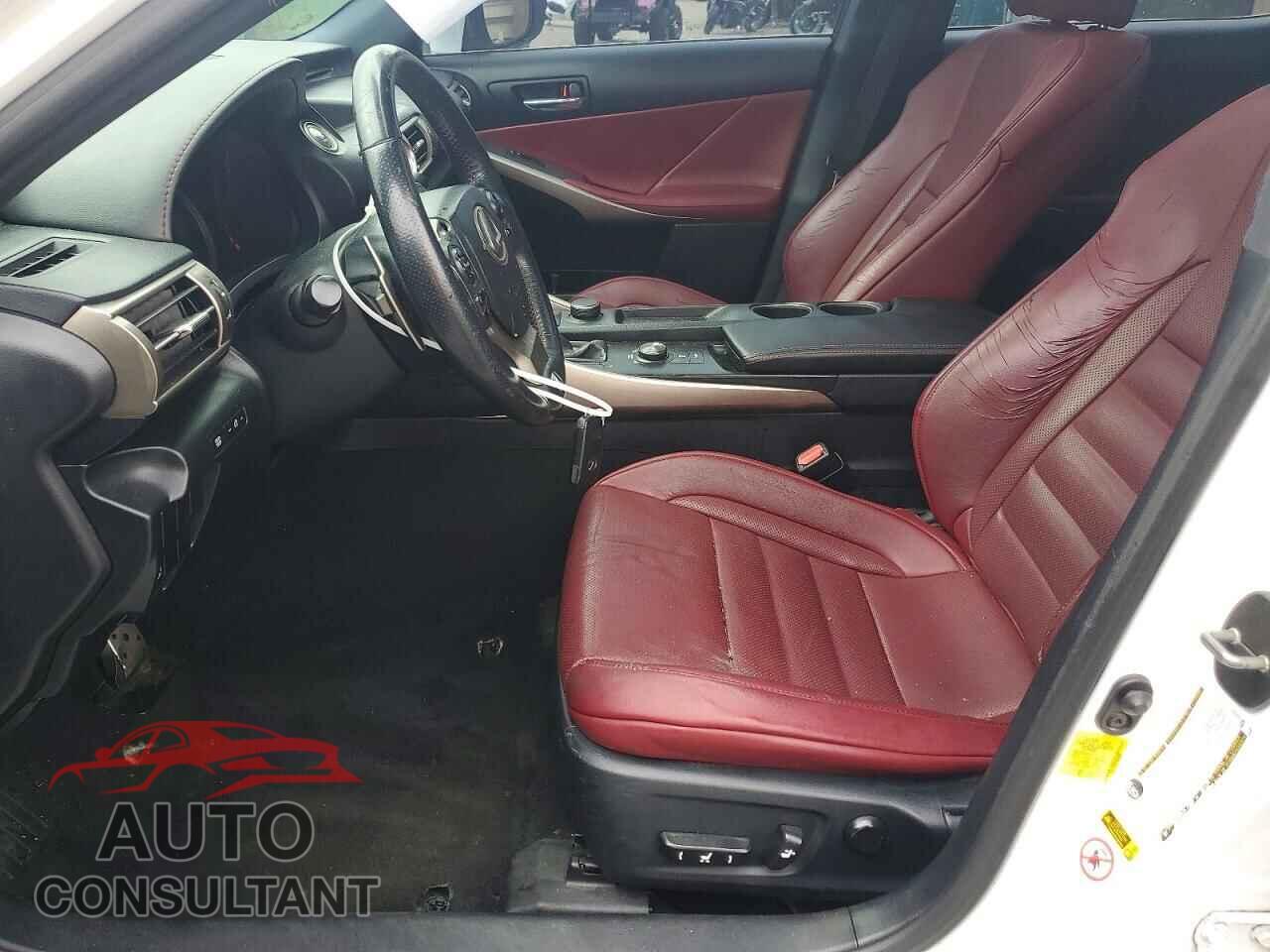 LEXUS IS 2015 - JTHBF1D29F5064508