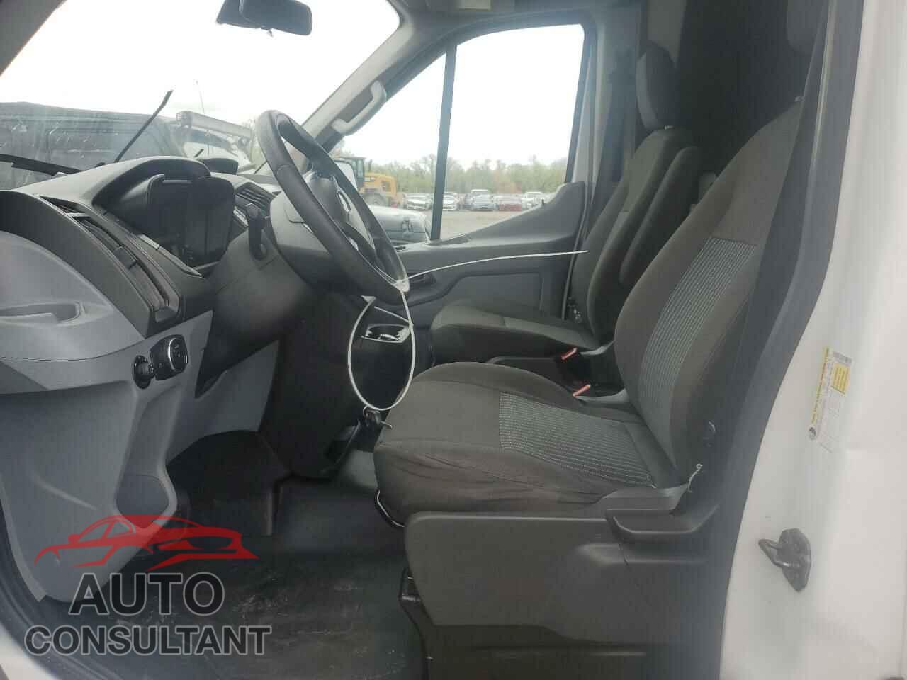 FORD TRANSIT 2019 - 1FTYR2CM9KKA88833