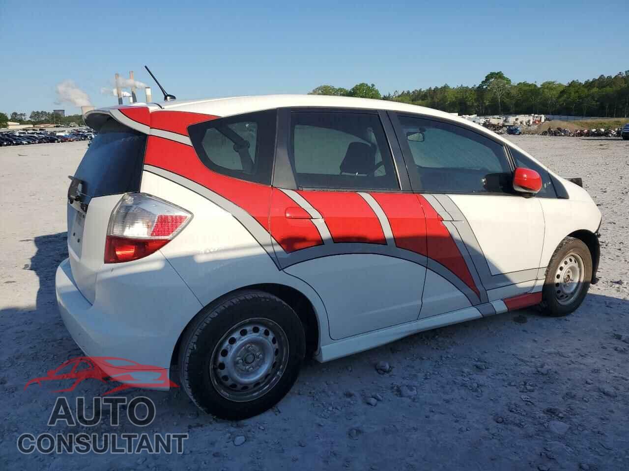 HONDA FIT 2011 - JHMGE8H63BC010125