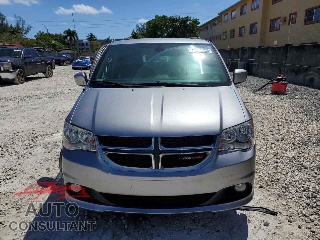 DODGE CARAVAN 2018 - 2C4RDGCG9JR324844