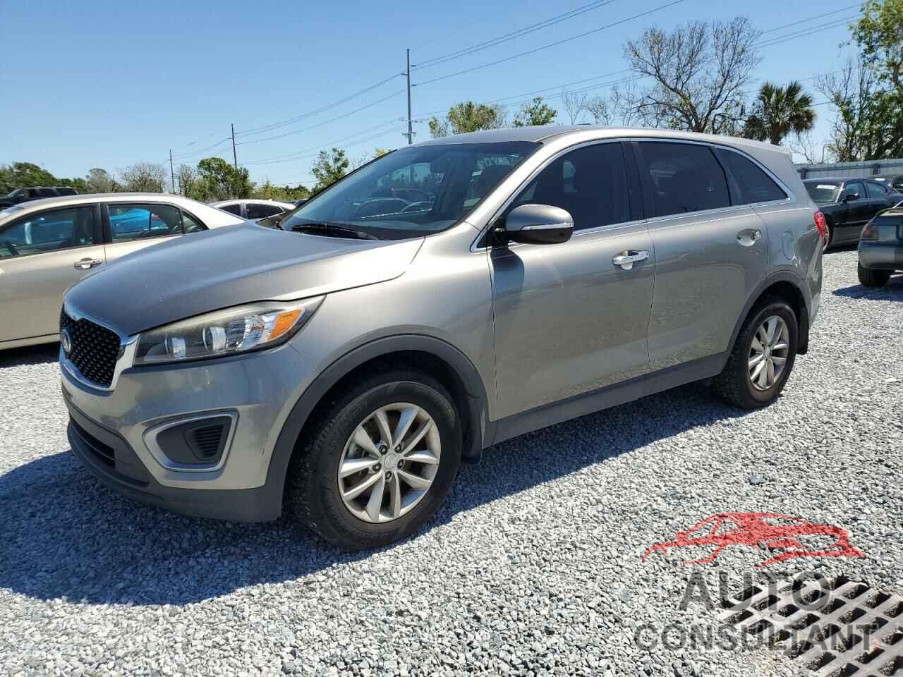 KIA SORENTO 2017 - 5XYPG4A32HG193509