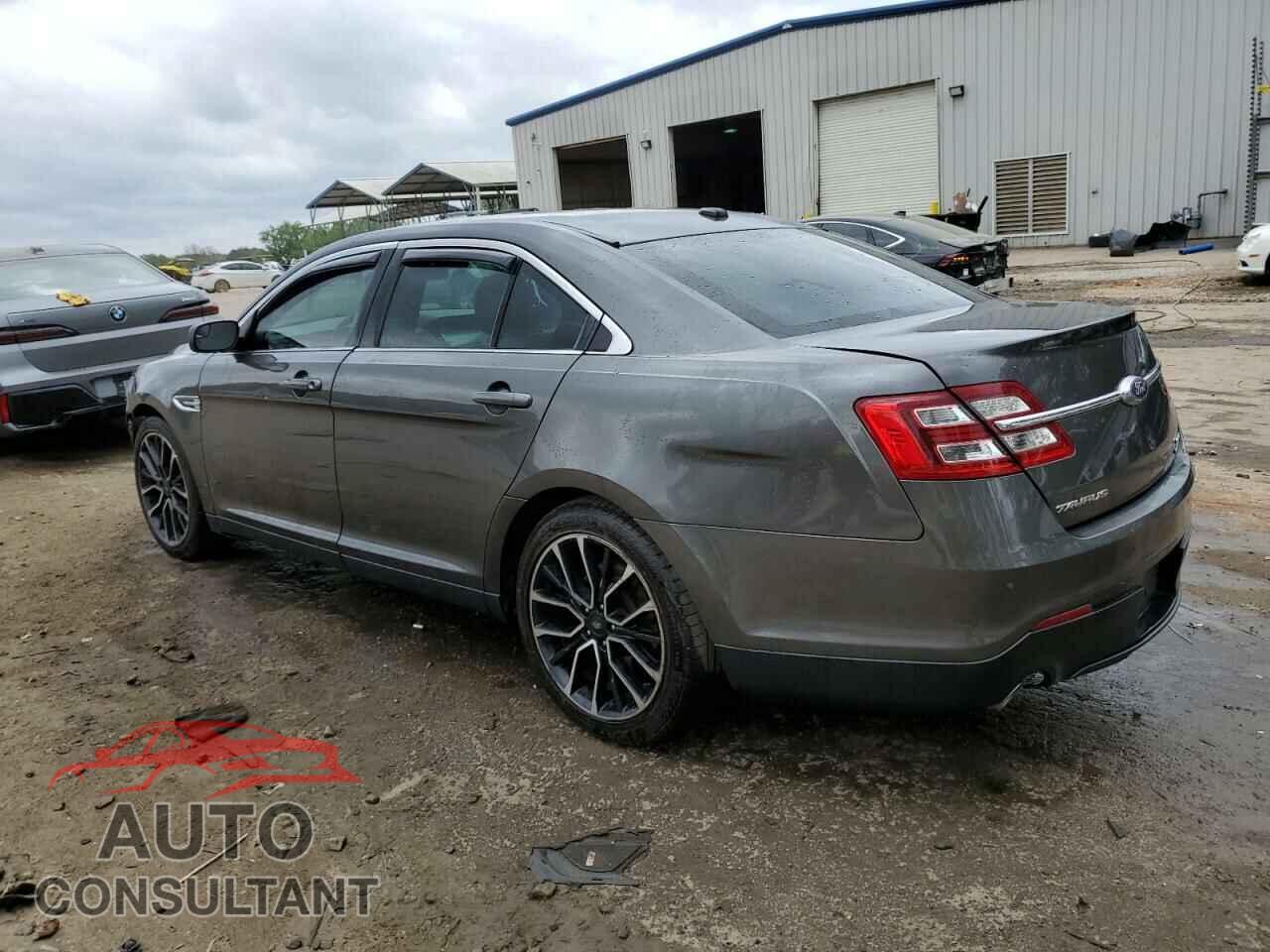 FORD TAURUS 2017 - 1FAHP2E87HG127376
