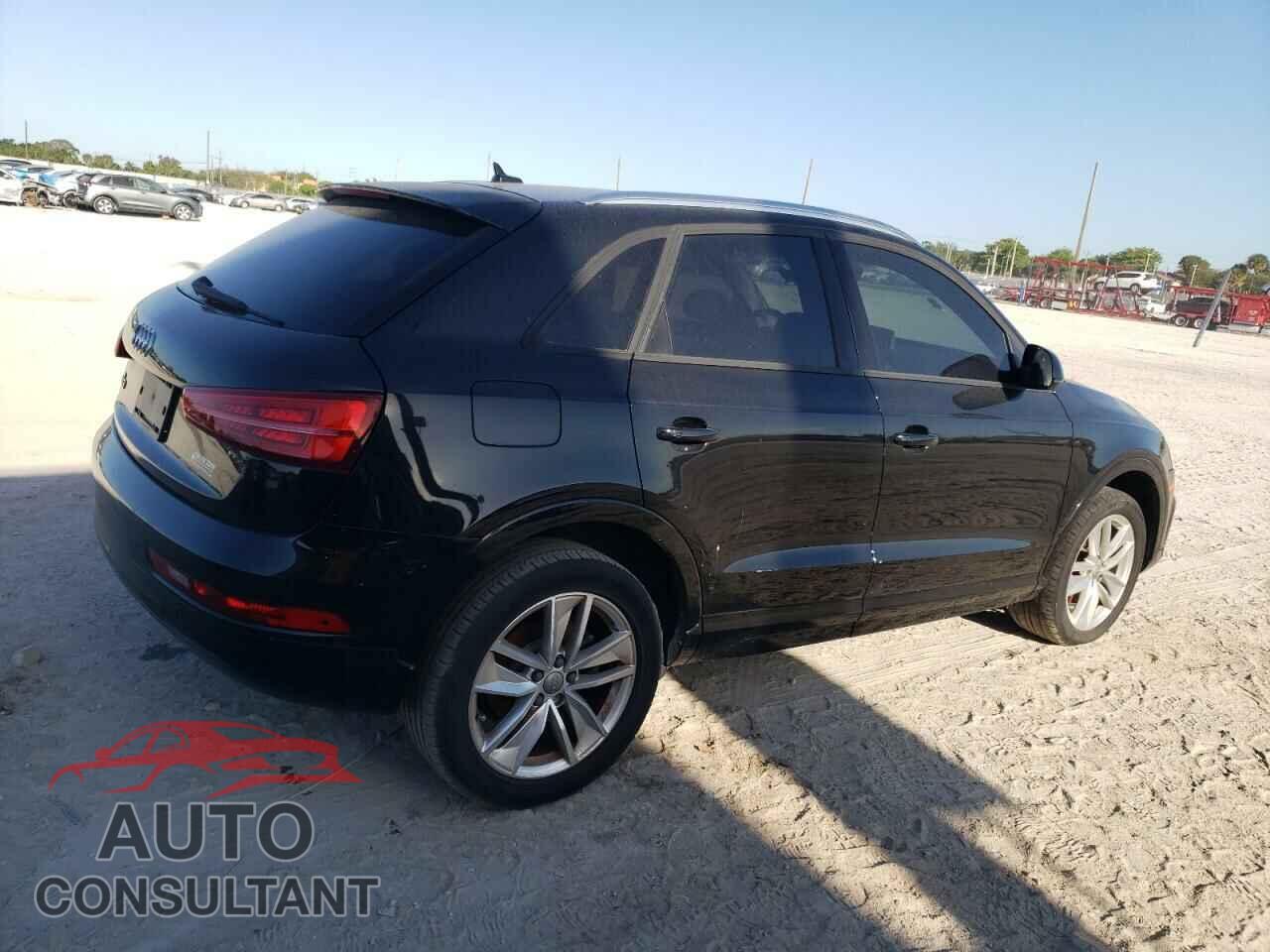 AUDI Q3 2017 - WA1BCCFS8HR014126