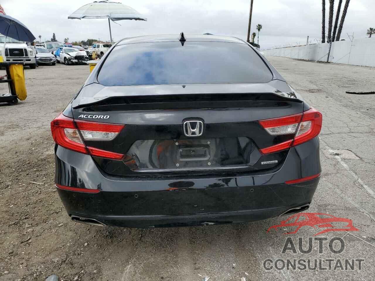 HONDA ACCORD 2018 - 1HGCV1F96JA056886