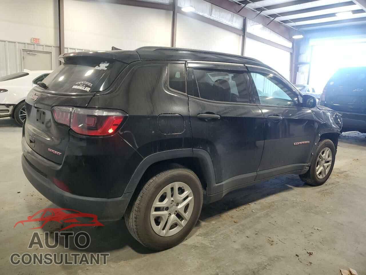 JEEP COMPASS 2018 - 3C4NJCAB5JT133880