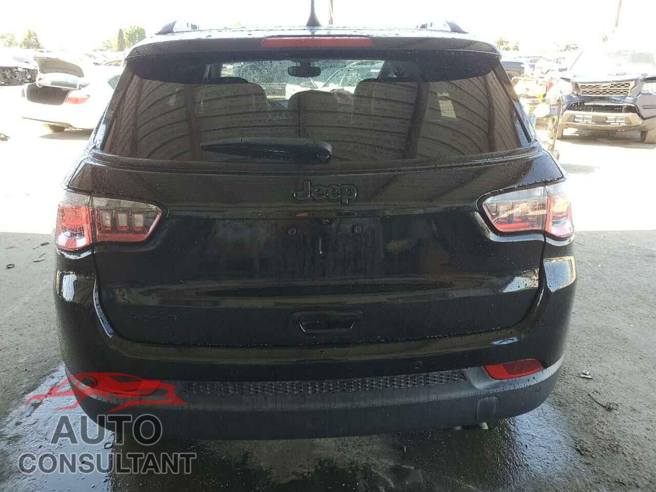JEEP COMPASS 2019 - 3C4NJDBB0KT674695