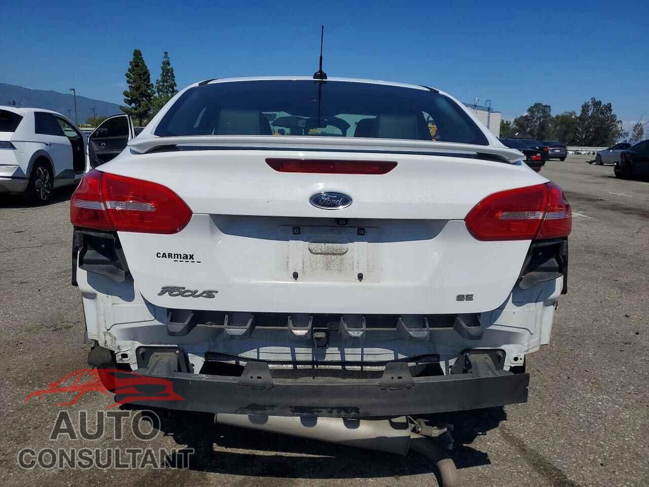 FORD FOCUS 2015 - 1FADP3F25FL231805