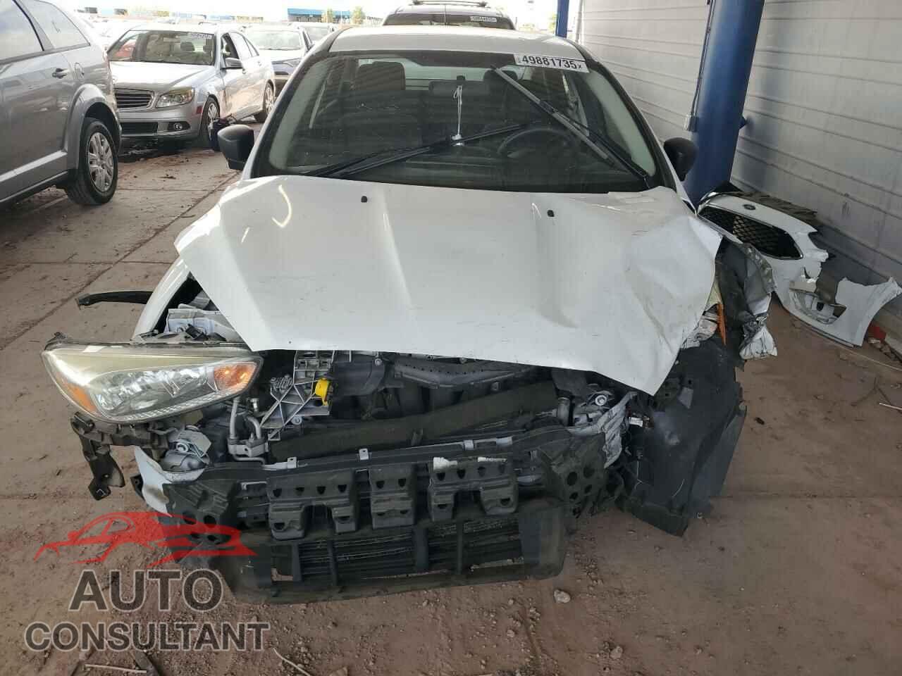 FORD FOCUS 2017 - 1FADP3E29HL240575