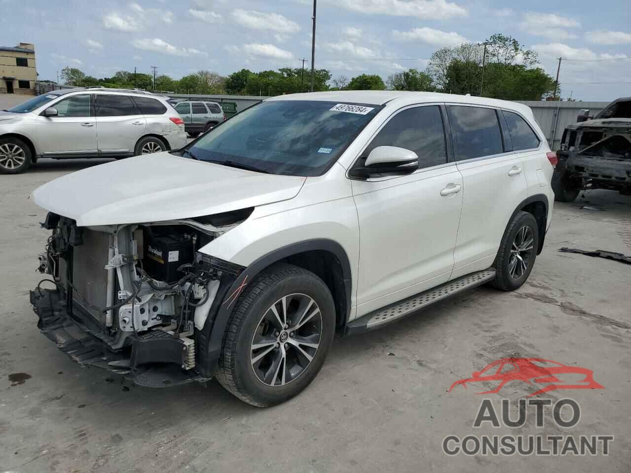 TOYOTA HIGHLANDER 2018 - 5TDZZRFH9JS261527