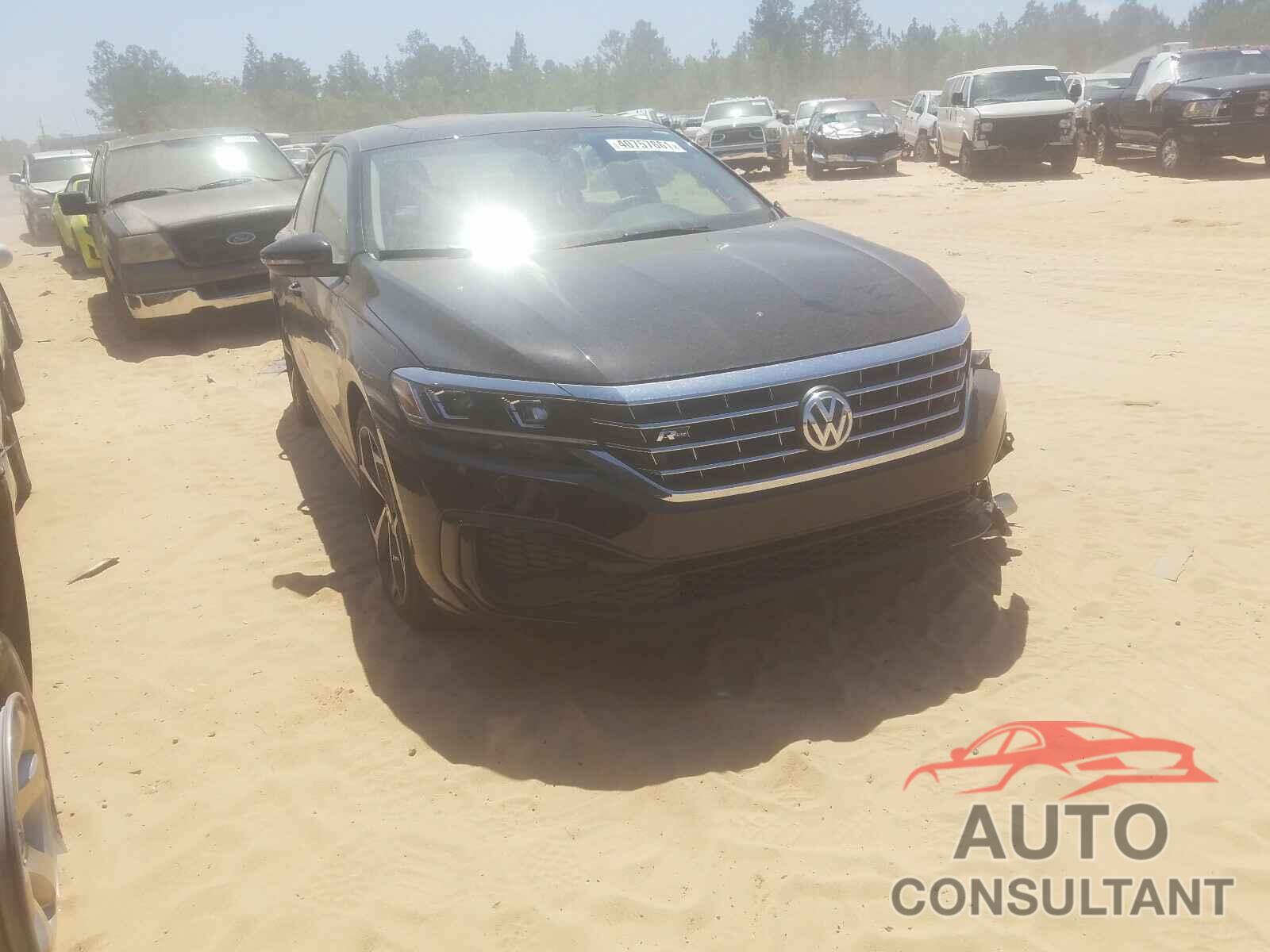 VOLKSWAGEN PASSAT 2020 - 1VWMA7A32LC022341