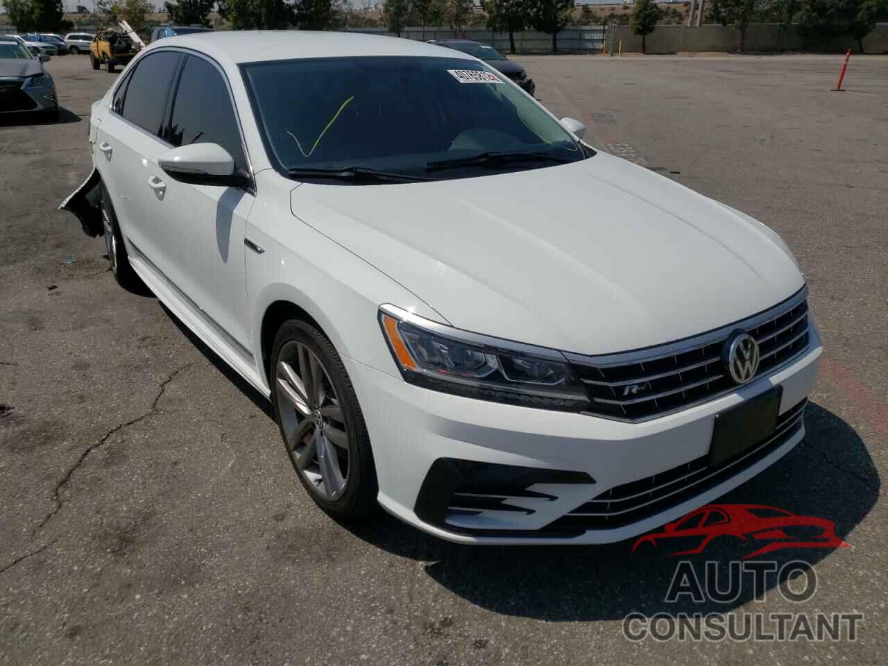 VOLKSWAGEN PASSAT 2017 - 1VWDT7A38HC086496