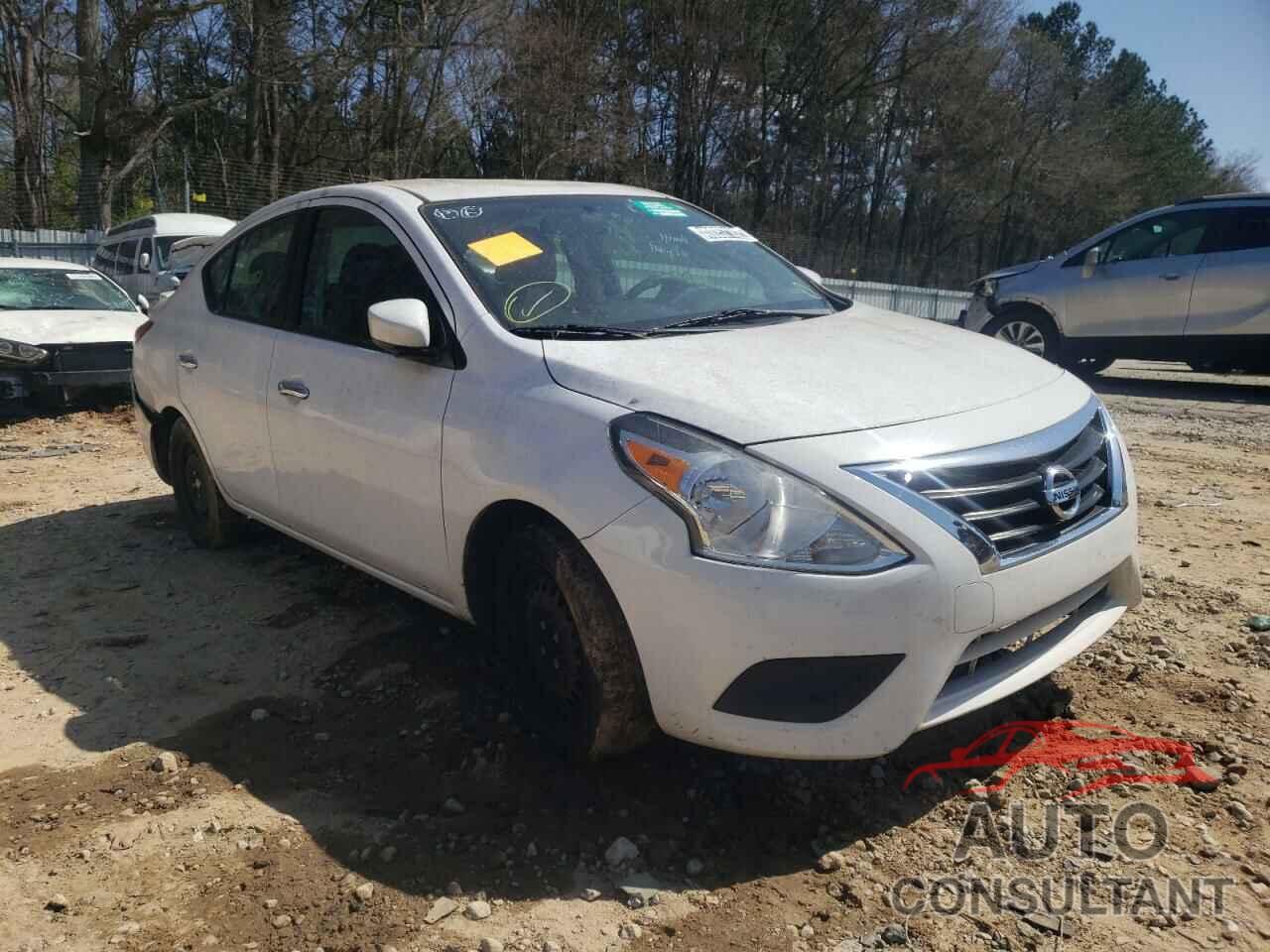 NISSAN VERSA 2017 - 3N1CN7AP3HL861614