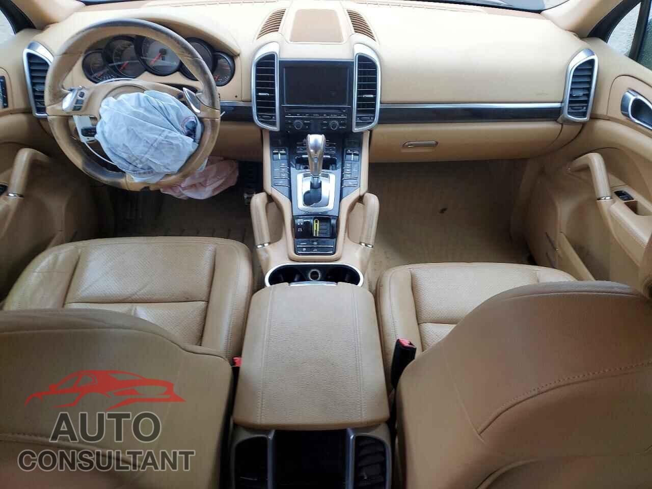 PORSCHE CAYENNE 2011 - WP1AB2A28BLA42698