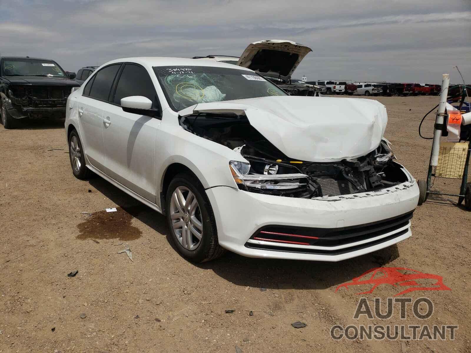 VOLKSWAGEN JETTA 2018 - 3VW2B7AJXJM231289