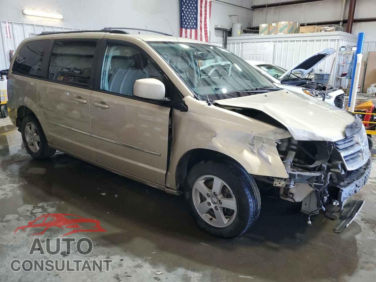 DODGE CARAVAN 2010 - 2D4RN5D18AR273058