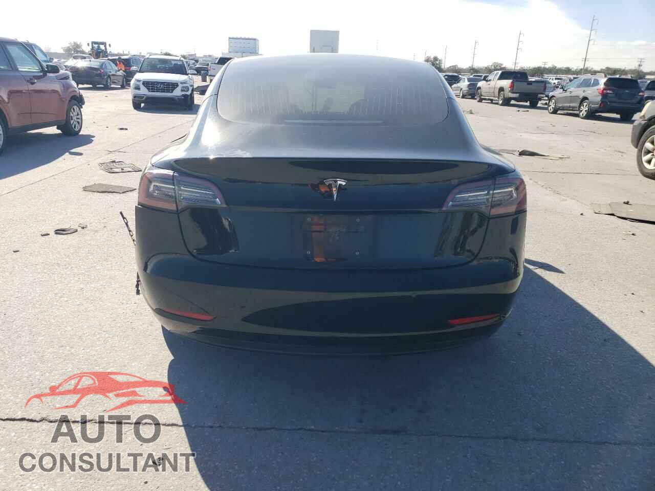 TESLA MODEL 3 2018 - 5YJ3E1EA2JF152810