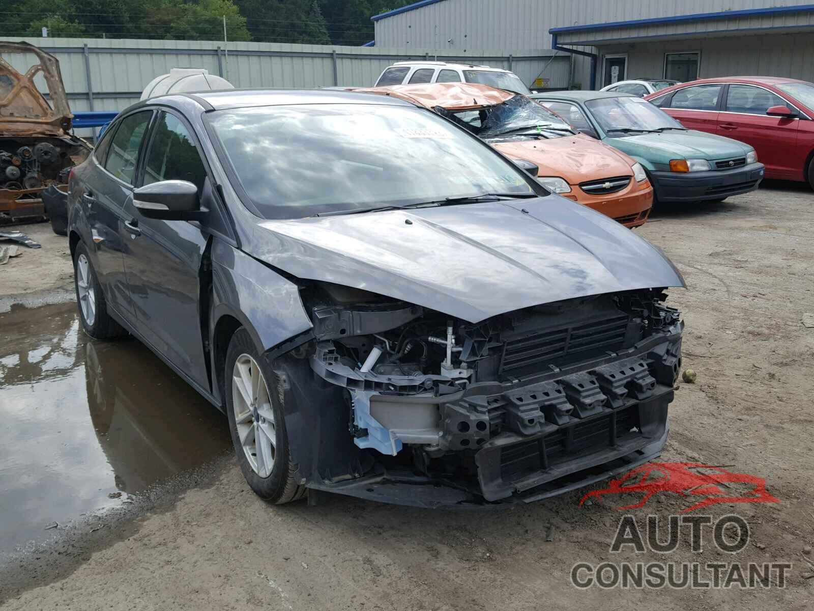 FORD FOCUS 2017 - 1FADP3F27HL243313