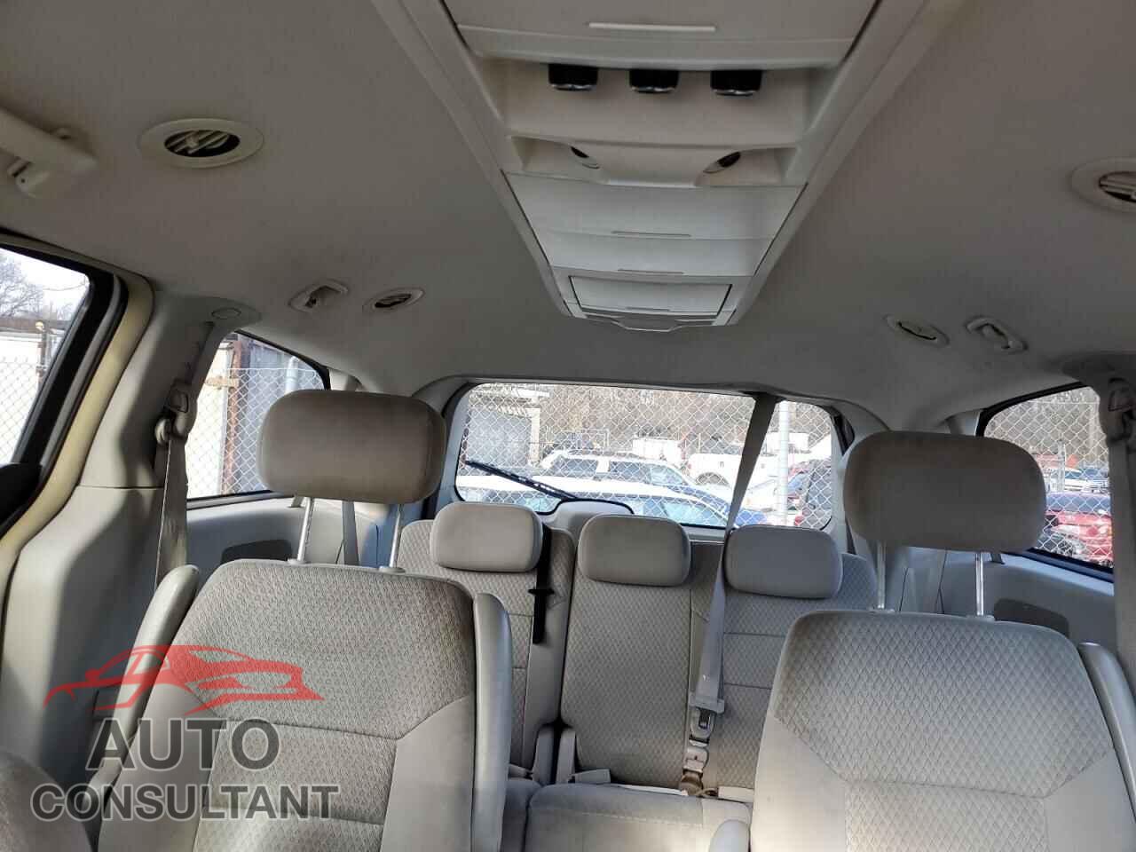 DODGE CARAVAN 2010 - 2D4RN5D1XAR264541