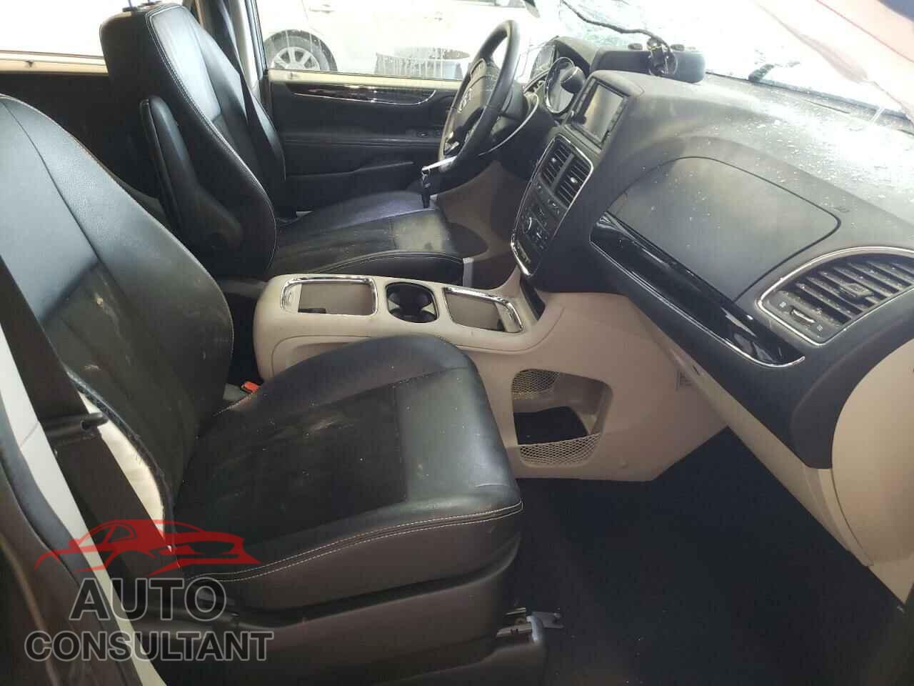 DODGE GRAND CARA 2019 - 2C4RDGCG3KR689411