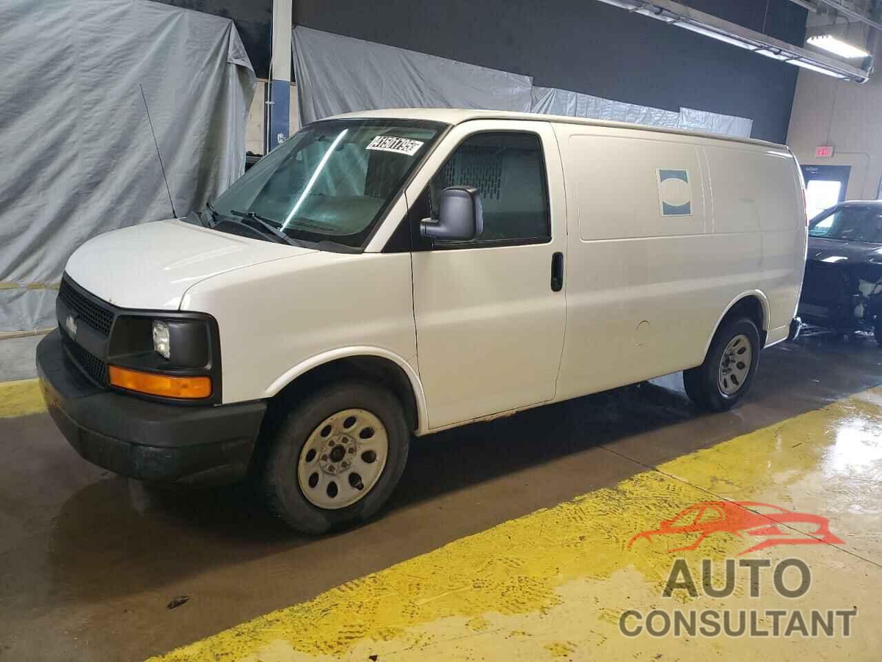 CHEVROLET EXPRESS 2010 - 1GCUHAD49A1132621