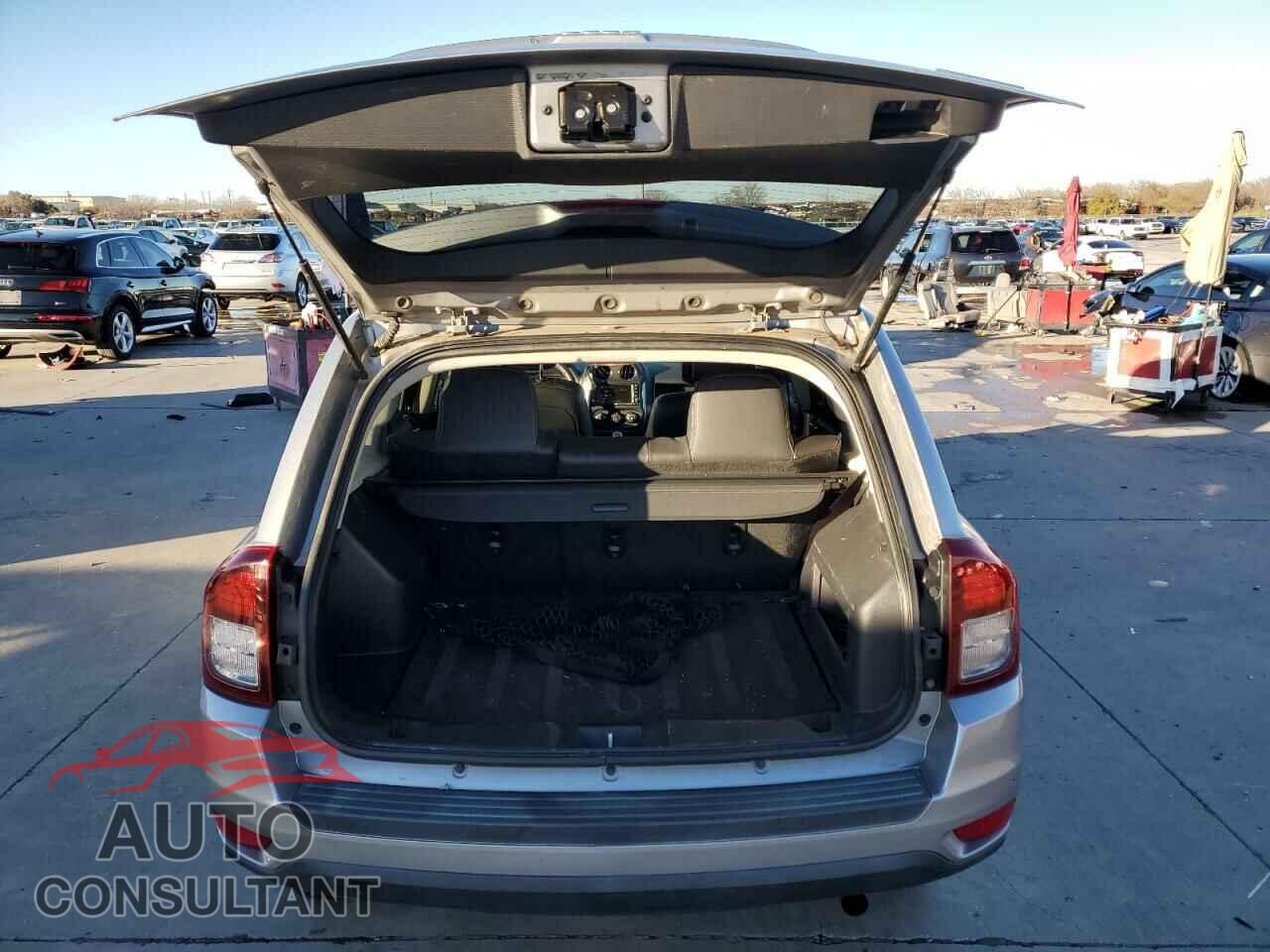 JEEP COMPASS 2015 - 1C4NJCEA5FD209905