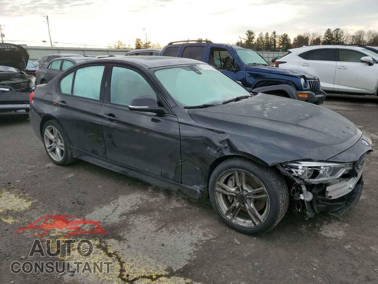 BMW 3 SERIES 2017 - WBA8B7C52HK806402