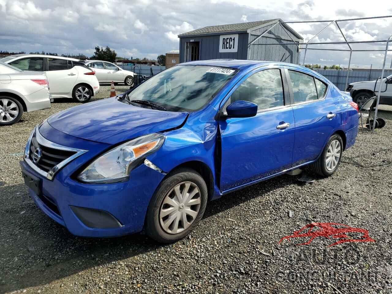 NISSAN VERSA 2017 - 3N1CN7AP5HL836083