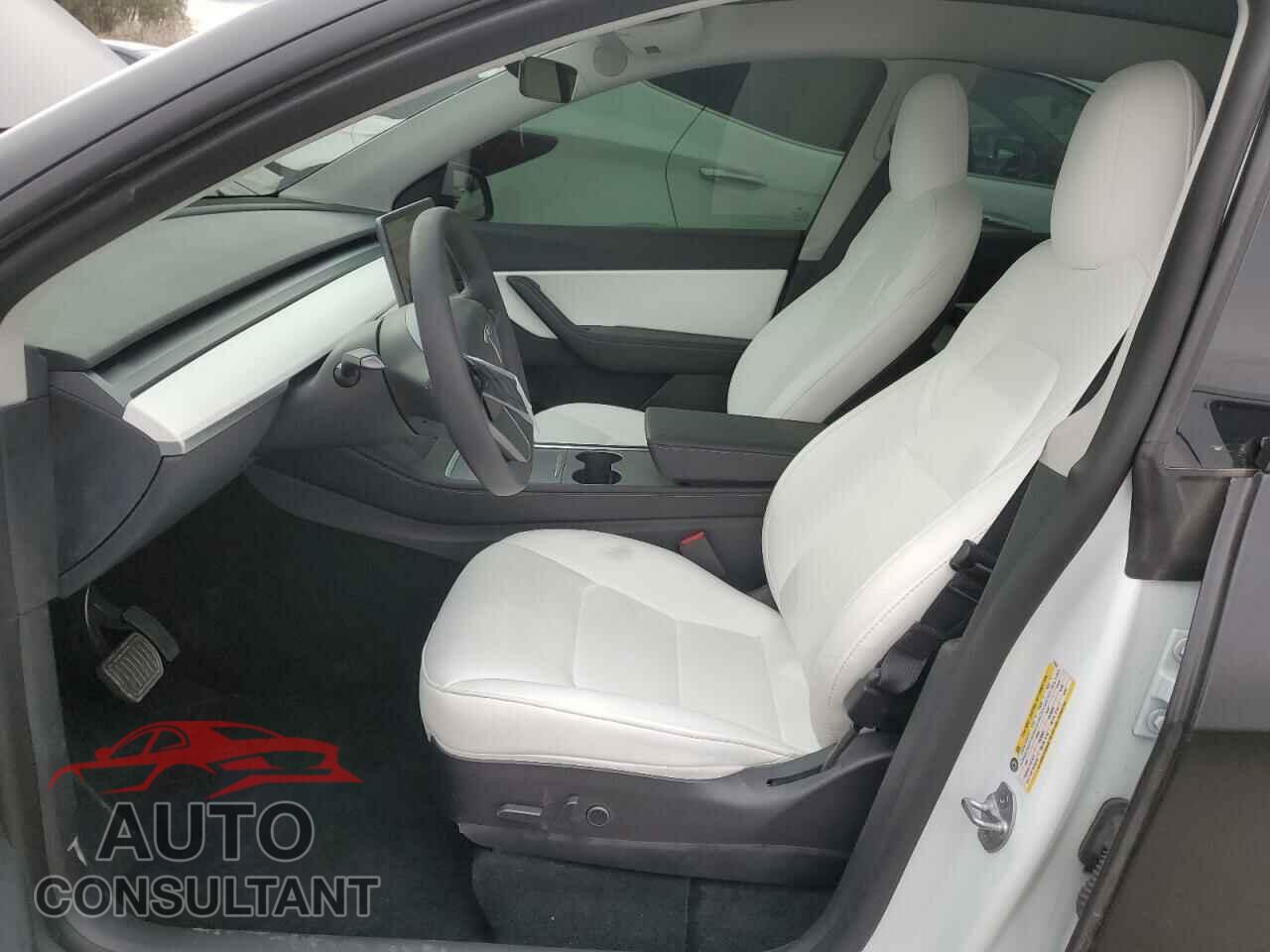 TESLA MODEL Y 2022 - 7SAYGDEE2NF512056