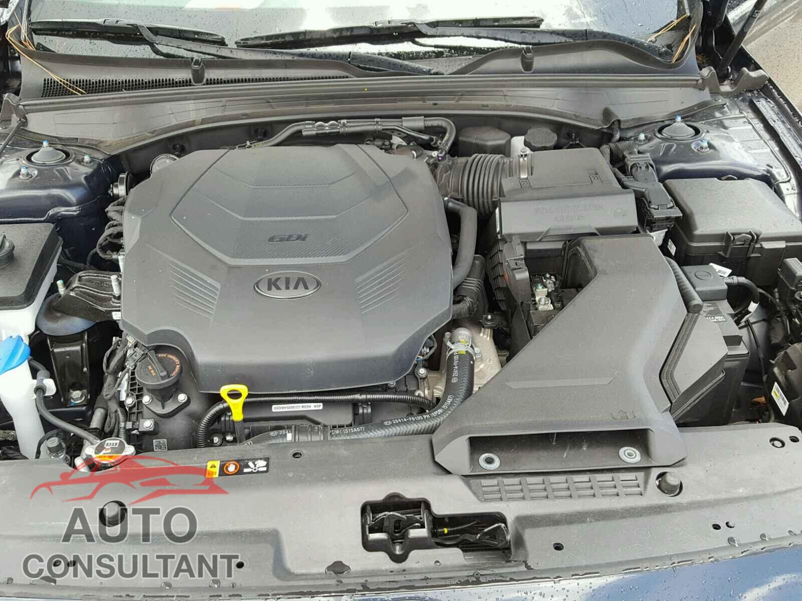KIA CADENZA 2017 - KNALB4J17H5086604