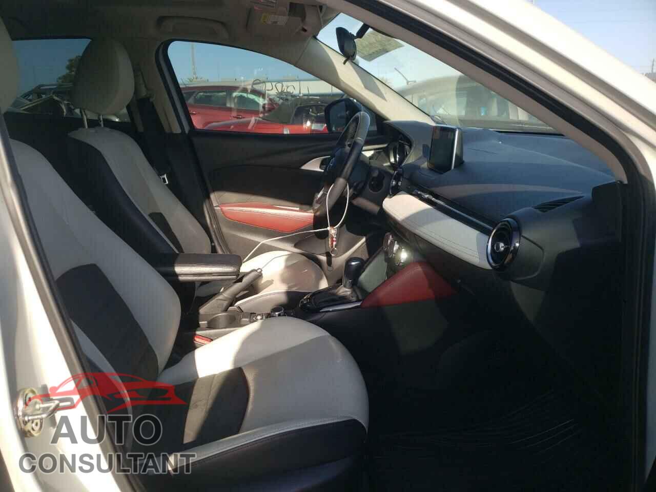 MAZDA CX-3 2017 - JM1DKFD73H0157121