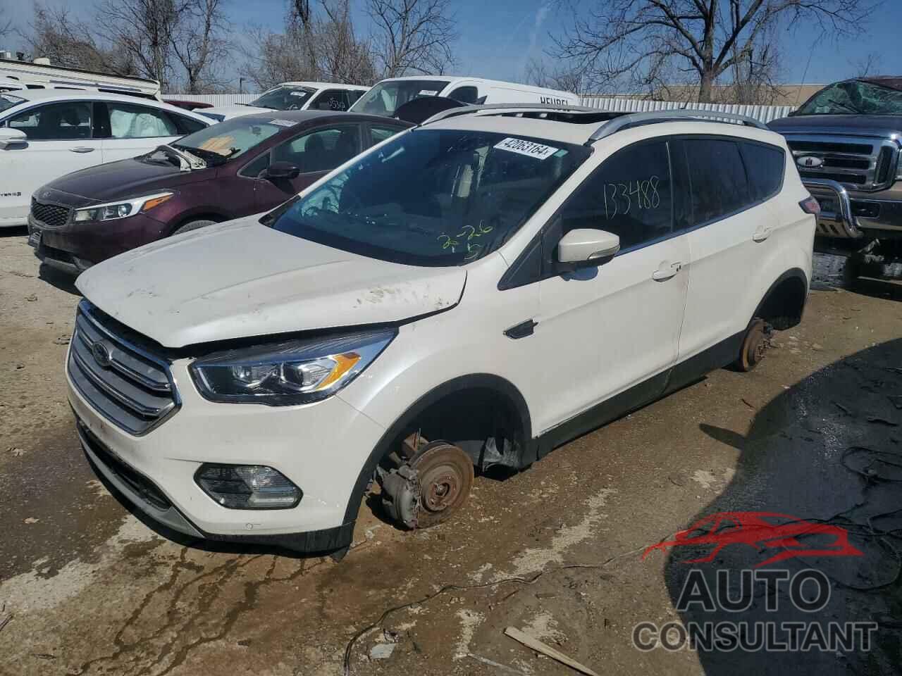 FORD ESCAPE 2018 - 1FMCU9J97JUC41823