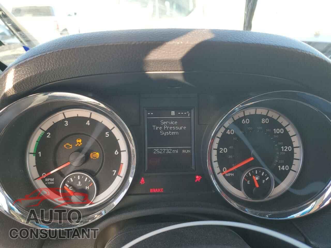 DODGE DURANGO 2013 - 1C4RDHDG4DC665148