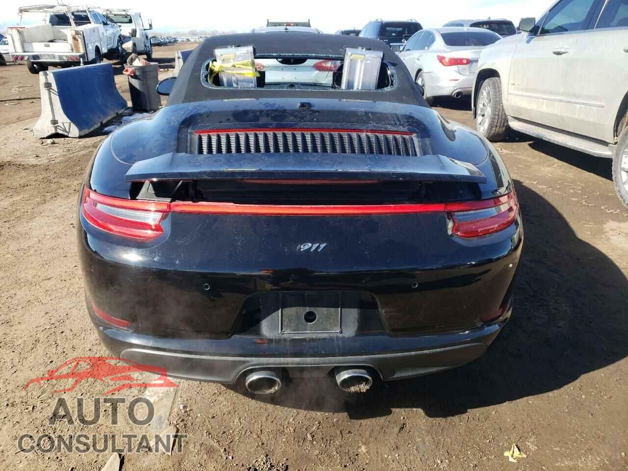PORSCHE 911 2017 - WP0CB2A9XHS154652