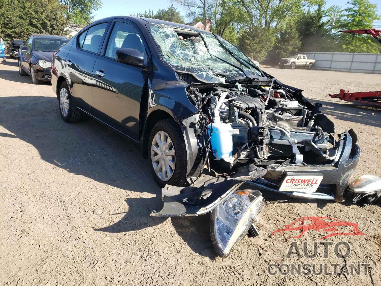 NISSAN VERSA 2017 - 3N1CN7APXHL891113