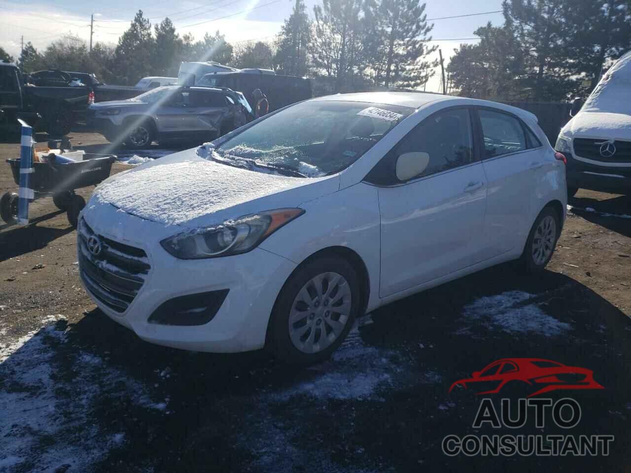 HYUNDAI ELANTRA 2017 - KMHD35LH7HU368358