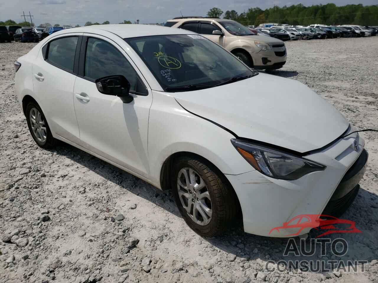 TOYOTA YARIS 2018 - 3MYDLBYV8JY313911