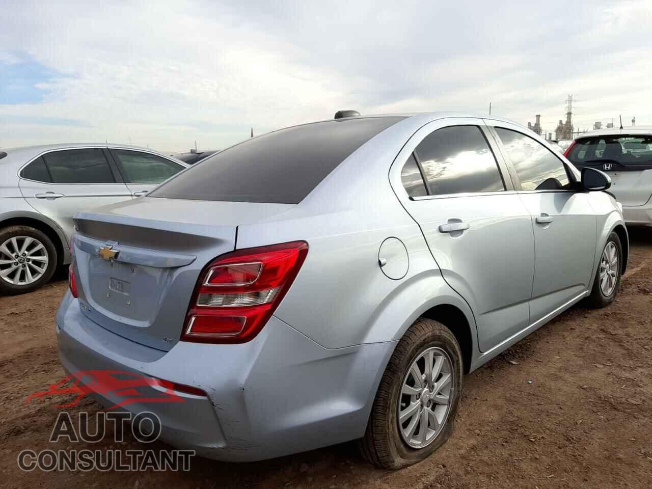 CHEVROLET SONIC 2017 - 1G1JD5SH3H4119294