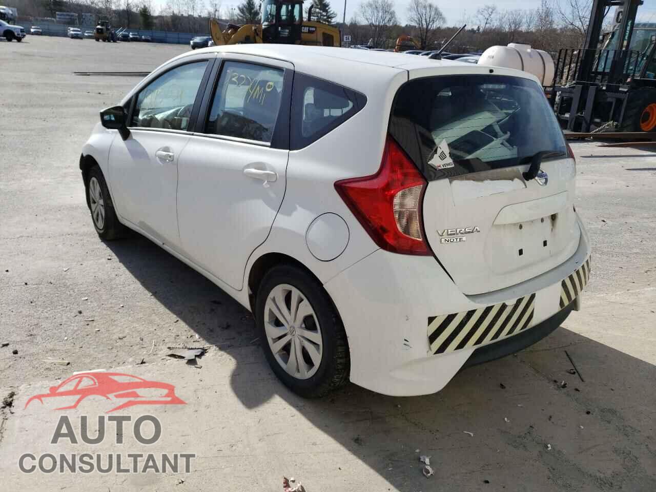 NISSAN VERSA 2017 - 3N1CE2CP8HL372156