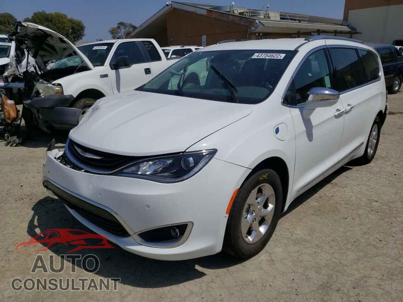 CHRYSLER PACIFICA 2018 - 2C4RC1N71JR358712