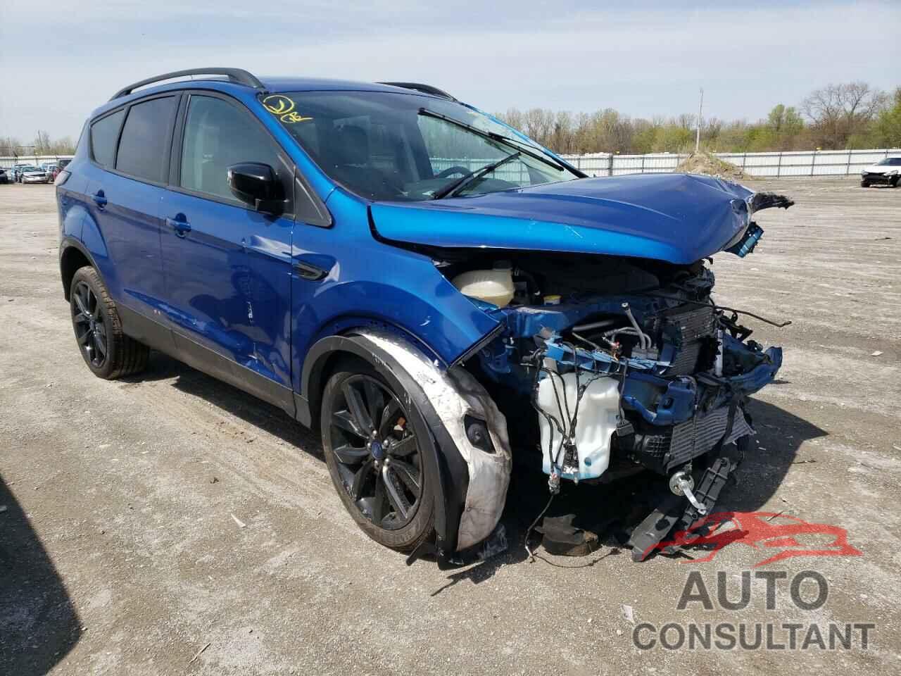 FORD ESCAPE 2017 - 1FMCU0G99HUE35721