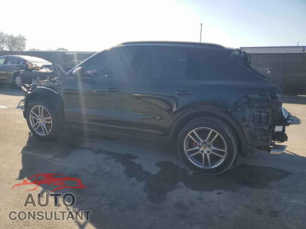 PORSCHE CAYENNE 2019 - WP1AA2AY6KDA06946
