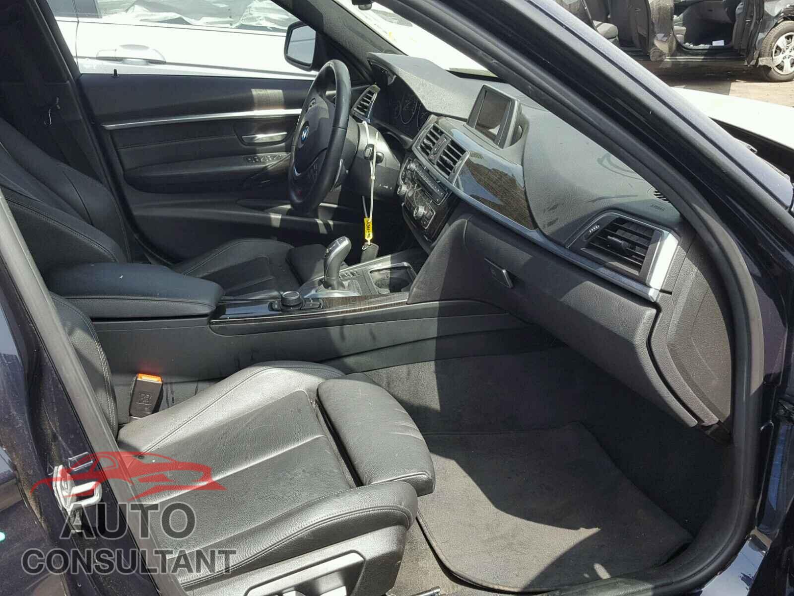 BMW 3 SERIES 2016 - WBA8E9G55GNU30319