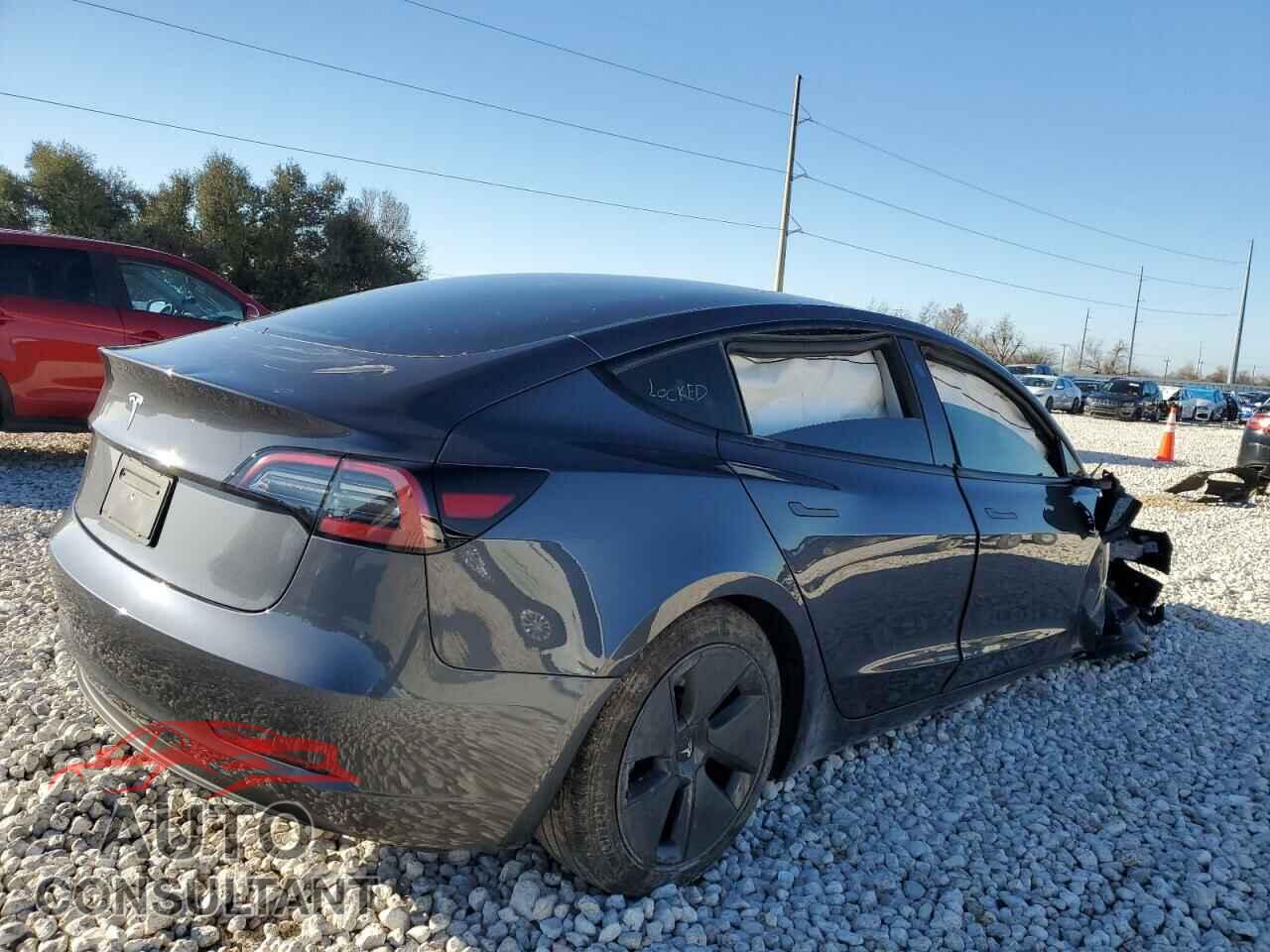 TESLA MODEL 3 2023 - 5YJ3E1EA7PF668587