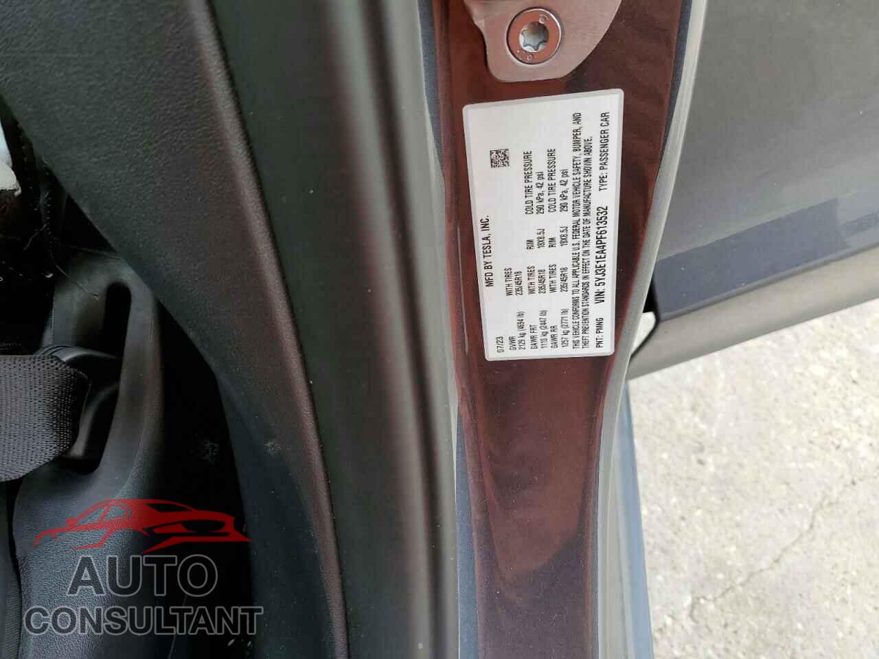 TESLA MODEL 3 2023 - 5YJ3E1EA4PF613532