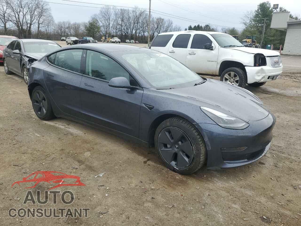 TESLA MODEL 3 2021 - 5YJ3E1EA9MF084686