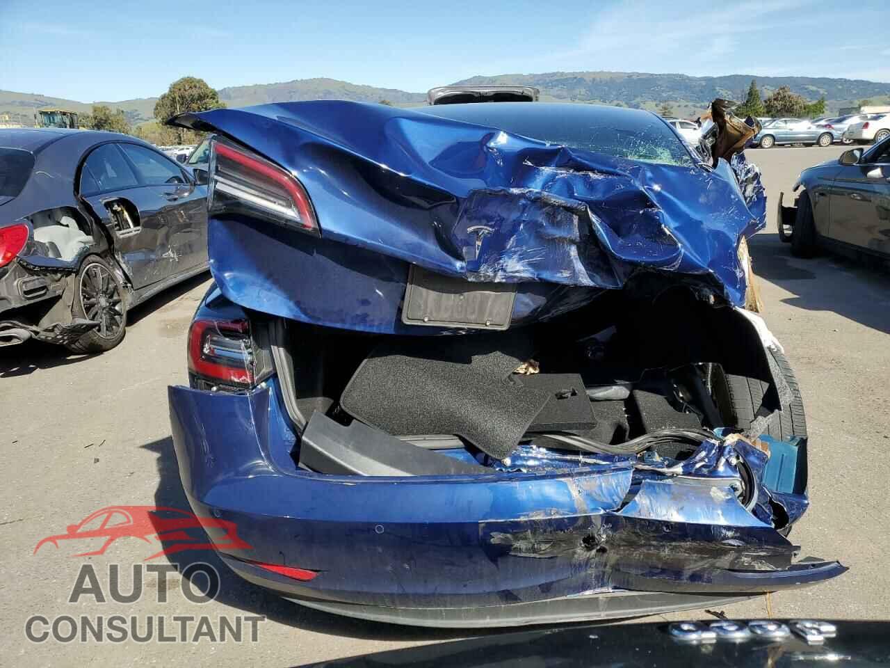 TESLA MODEL 3 2019 - 5YJ3E1EA9KF326146